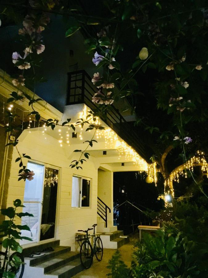 Location One Eighty Bed & Breakfast Bangcusay Eksteriør bilde