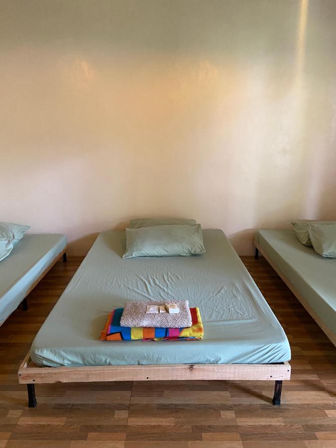 Location One Eighty Bed & Breakfast Bangcusay Eksteriør bilde